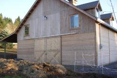 1_horse-barns-polebarns-construction05