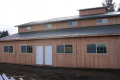 1_horse-barns-polebarns-construction06