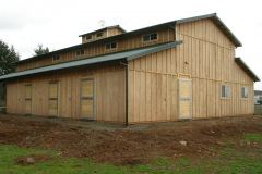 1_horse-barns-polebarns-construction13