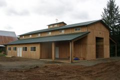 1_horse-barns-polebarns-construction14