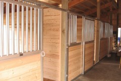 1_horse-barns-polebarns-construction53