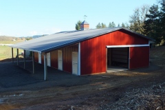 1_horse-barns-polebarns-construction92