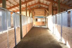 horse-barns-polebarns-construction12